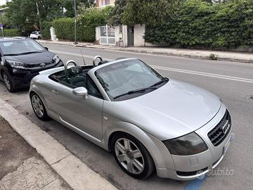 Audi TT Roadster 180 cv