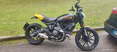 Ducati Scrambler Full Throttle 800cc