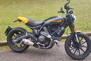 Ducati Scrambler Full Throttle 800cc
