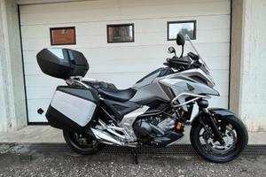 Honda NC750X DCT