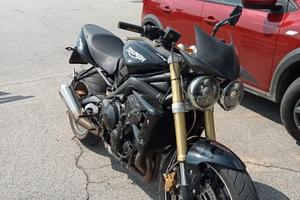 Triumph street triple 675 2011