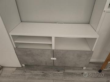 Mobile TV / credenza IKEA bianco con ante