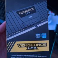 DDR4 16Gb(8x2) 3600 Hz - Corsair