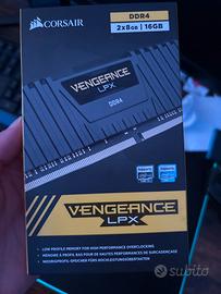 DDR4 16Gb(8x2) 3600 Hz - Corsair