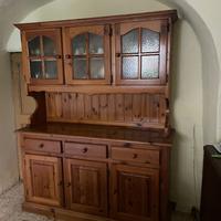 Credenza rustica in legno massello con vetrina – o