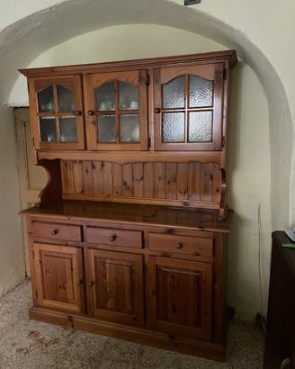 Credenza rustica in legno massello con vetrina – o