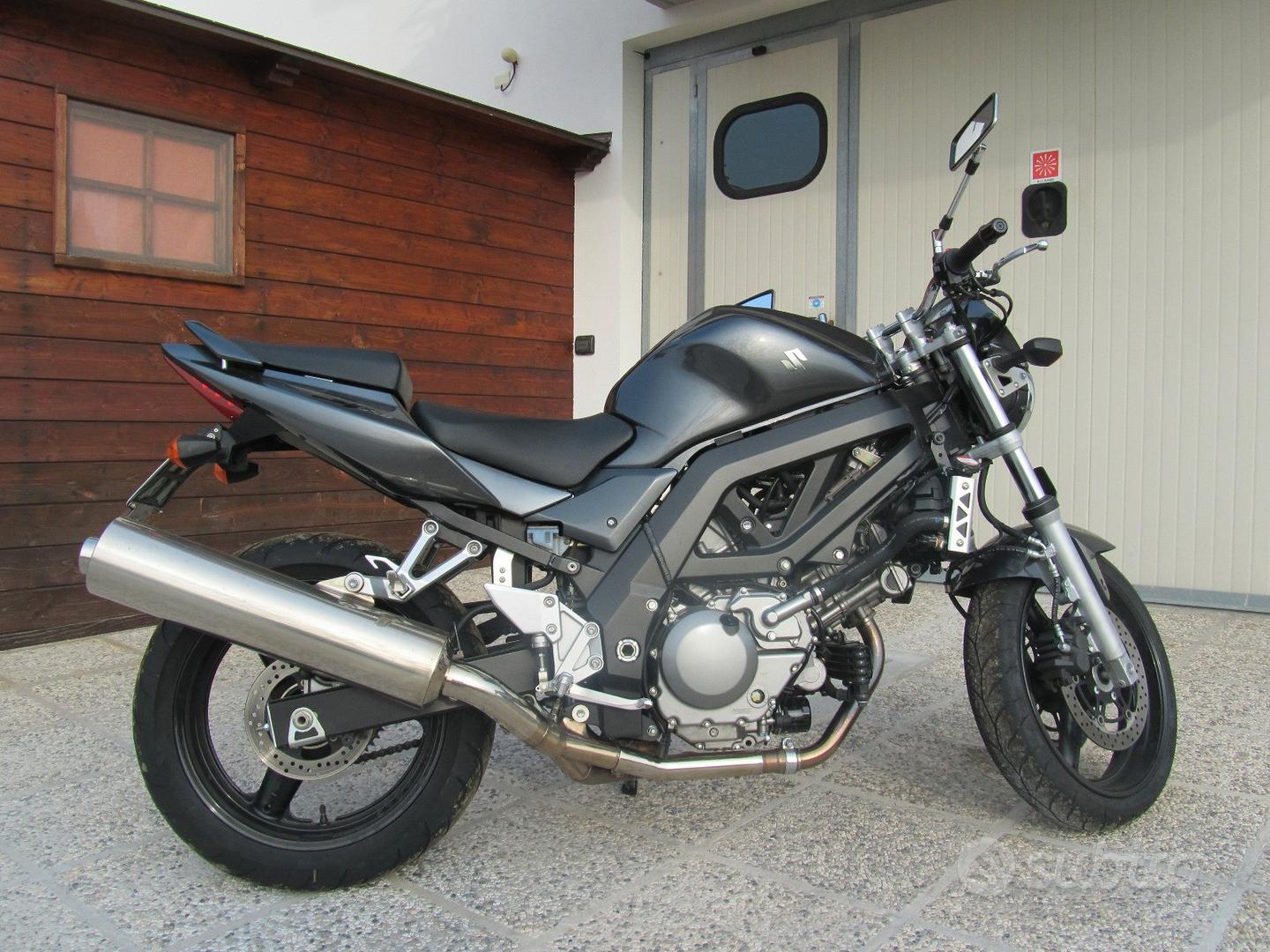 Suzuki SV 650 2008 Moto e Scooter In vendita a Rimini