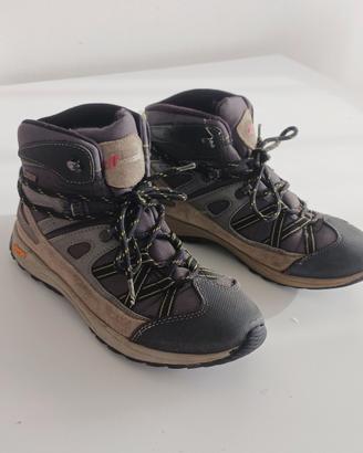scarponcini trekking suola Vibram tg 37