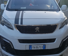 Peugeot traveller 9 posti