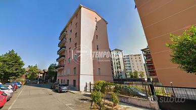 TRE LOCALI CON BOX - CENTRO CITTÀ