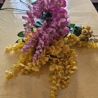 Fiori artificiali nuovi