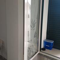 Serramenti in alluminio bianchi