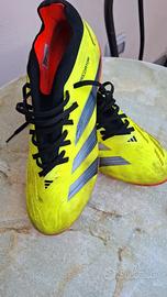 Predator adidas professionali