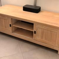 Mobile TV in olmo massiccio