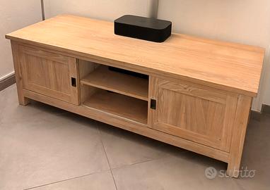 Mobile TV in olmo massiccio