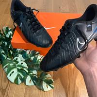 Scarpe da calcio Nike trattabile