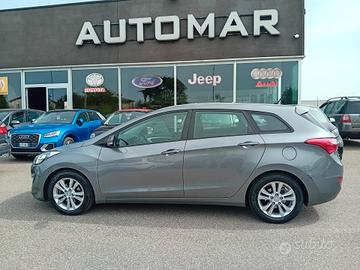 Hyundai i30 Wagon 1.6 crdi Comfort 110cv SERVICE H