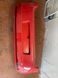 Paraurti posteriore grande punto