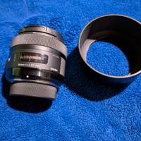 Obiettivo Sigma Art Nikon F 30mm F 1.4 pari al nuo