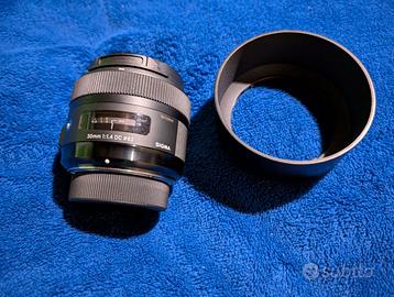 Obiettivo Sigma Art Nikon F 30mm F 1.4 pari al nuo