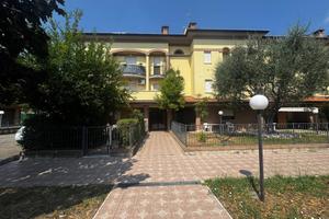 Appartamento di 102 m² con 3 locali e box auto a F
