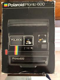 Polaroid 600 con scatola