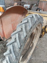 Trattore Fiat 441 d.t