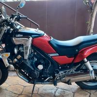 Yamaha FZX 750 - 1987