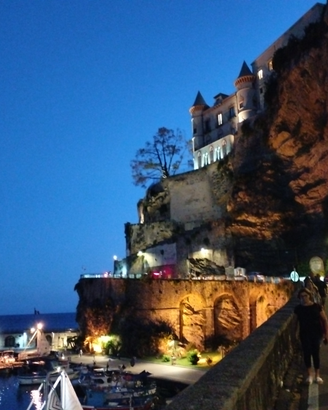 A maiori a pochi passi dal mare