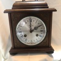 Orologio da tavolo Mauthe vintage in legno 