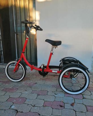 Bicicletta per bambini disabili