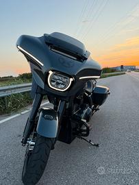 Harley-Davidson Street Glide FLHX