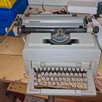 Macchina da scrivere Olivetti lettera 98
