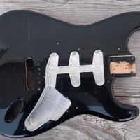 Body Relic Statocaster Black