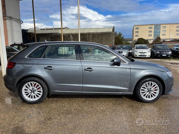 AUDI A3 1.6 TDI diesel Ambiente