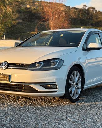 Volkswagen Golf 2.0 TDI DSG 5p. Highline BlueMotio