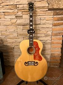 GIBSON SJ-200 True Vintage