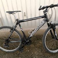 bici 26 Nuzzi rambler tutta in alluminio.