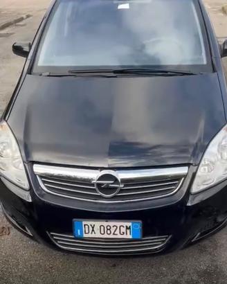 Opel Zafira NUOVA  97000 KM CERTIFICATI!
