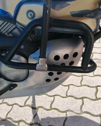 Paramotore e carene  honda africa twin 750 anno 19