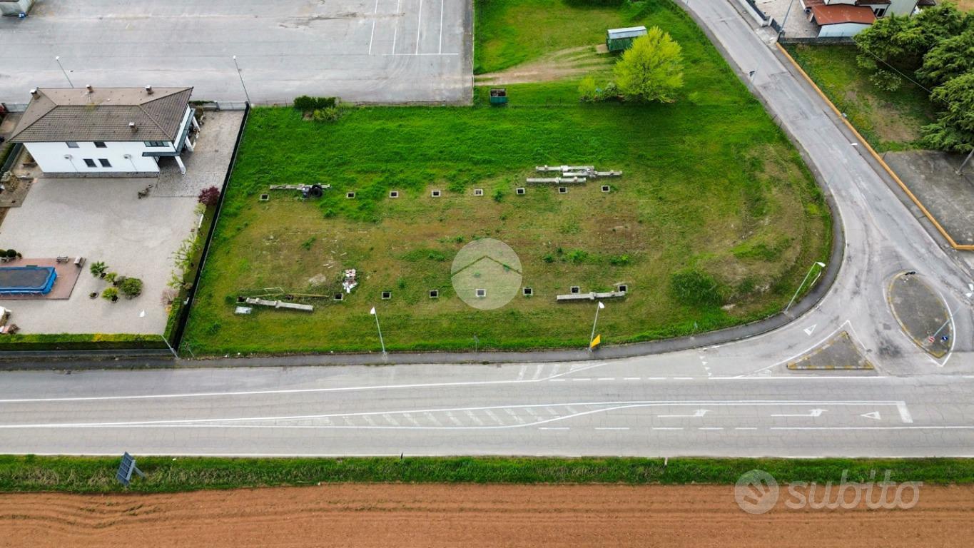 TERRENO A ROVERBELLA - Altro