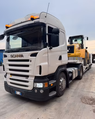 Trattore Scania + Semirimorchio carrellone
