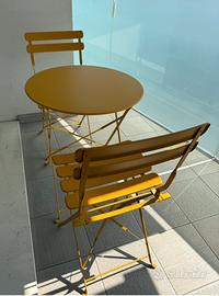 Tavolino con 2 sedie in ferro