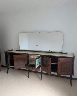Cassettiera con specchio