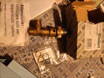 valvola tre vie Vaillant 