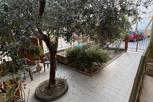 Appartamento con giardino