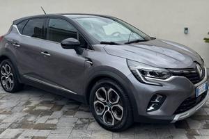 Renault Captur 1.6 E-Tech phev Initiale Paris 160c