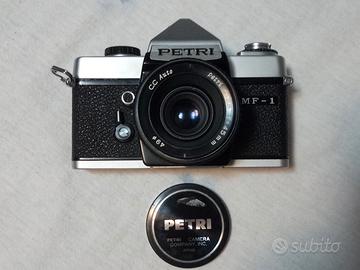 Macchina fotografica Petri mf1
