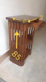 mobiletto in legno 