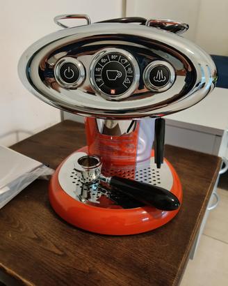 Macchina da Caffè Illy iperespresso x7.1